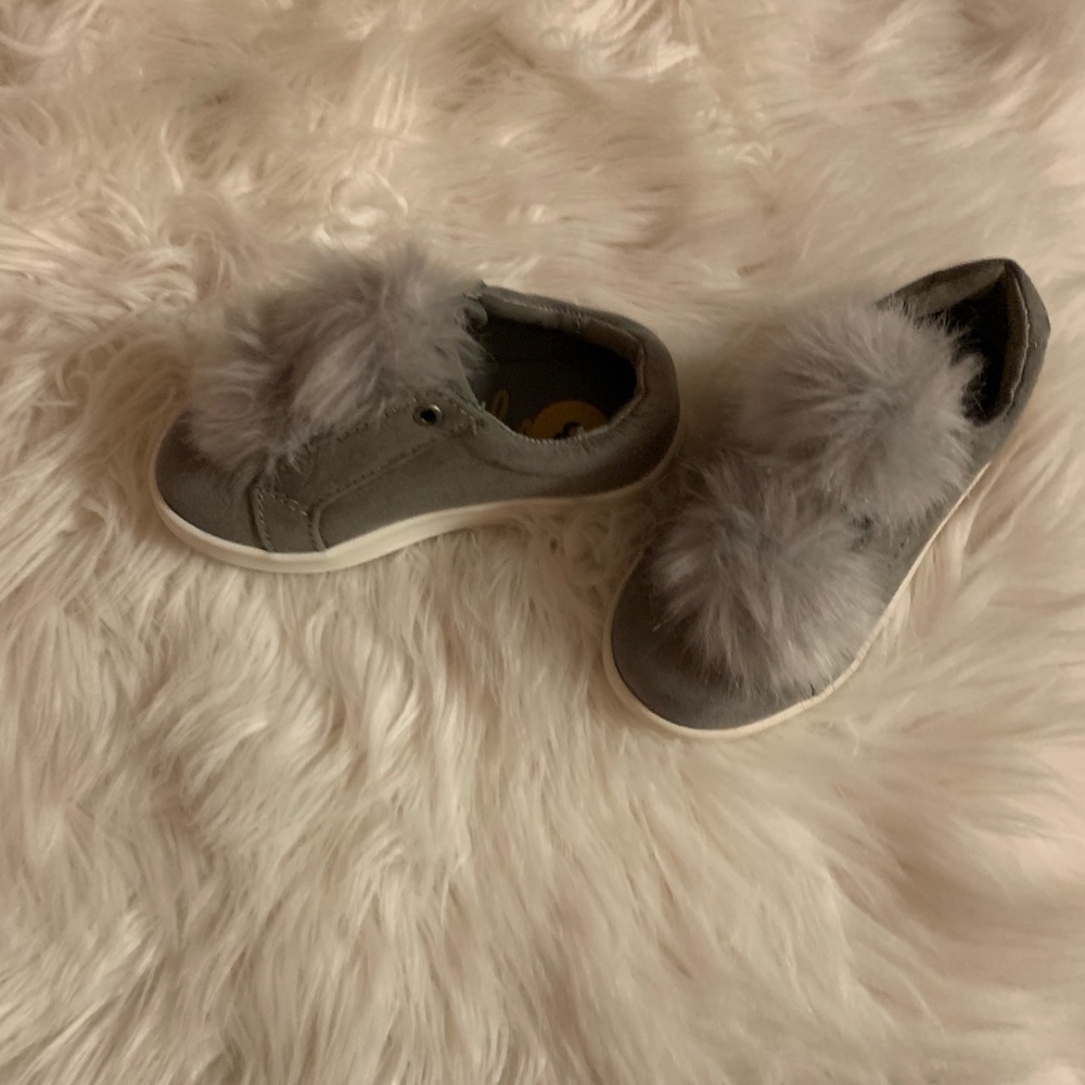 Fluffy gray sneakers